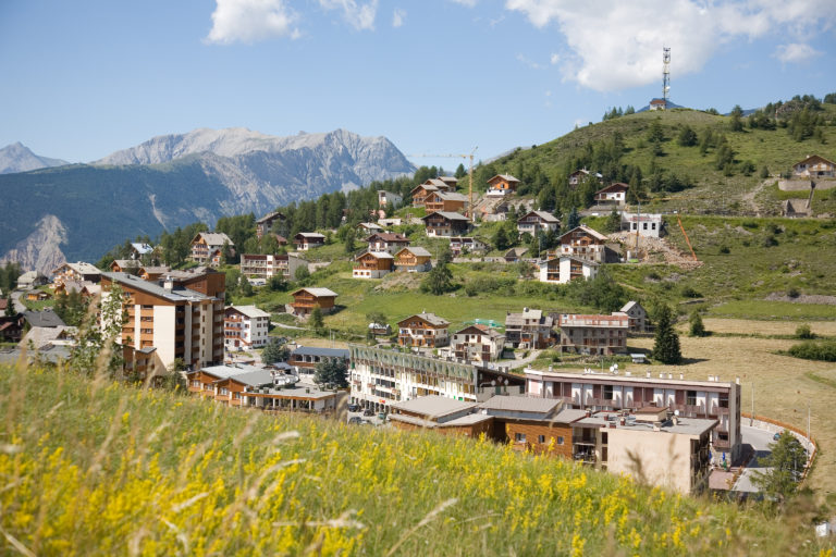 Guillaumes-Péone-Valberg, une histoire commune Guillaumes-Péone-Valberg, une histoire commune